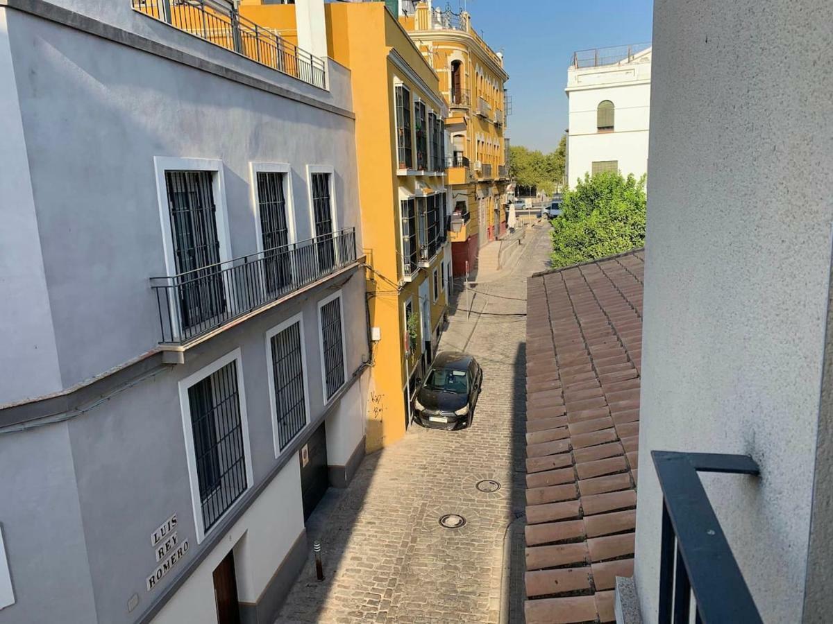 Luz Y Tranquilidad En El Casco Historico - Parking Gratis Apartment Seville Luaran gambar